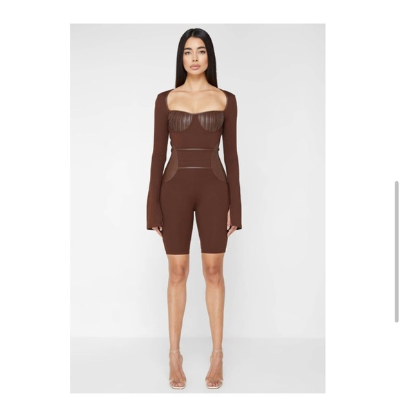 Maniere De Voir Pants - Maniere De Voir Pleated Vegan Leather & Bandage Playsuit - Brown